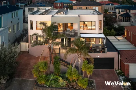 12 Gaussberg Walk, Roxburgh Park, VIC 3064