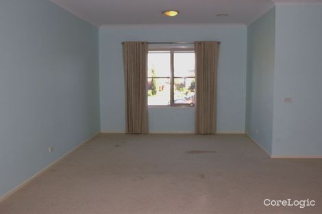 Property photo of 16 Celsius Drive Cranbourne North VIC 3977