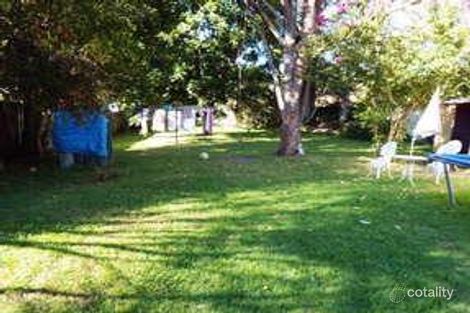 Property photo of 2 Bundilla Parade Berkeley Vale NSW 2261