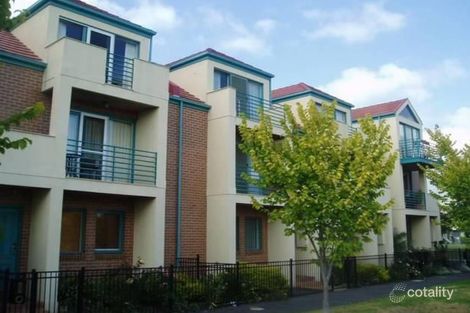 Property photo of 18 Sambell Walk Kensington VIC 3031