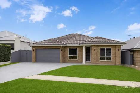 50 WALMSLEY CRES, SILVERDALE, NSW 2752