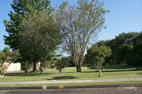 12 Tunis St, Laurieton, NSW 2443