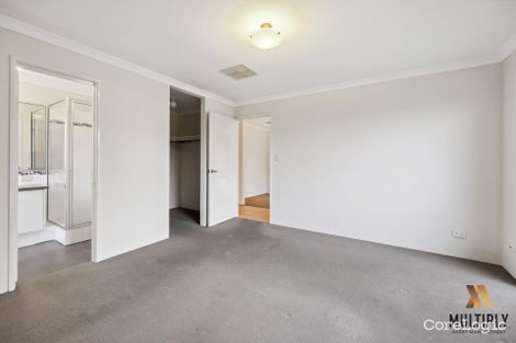 Property photo of 5 Silverline Bend Bertram WA 6167