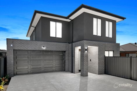 2/59 Distinction Ave, Craigieburn, VIC 3064