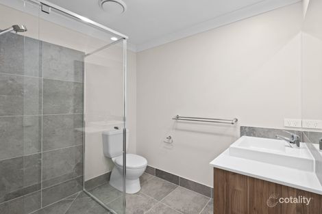 Property photo of 32 Diamond Drive Yarrabilba QLD 4207