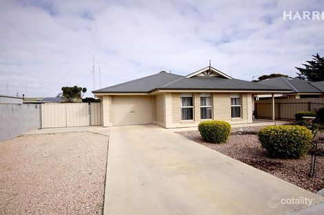 21 Symons St, Moonta Bay, SA 5558