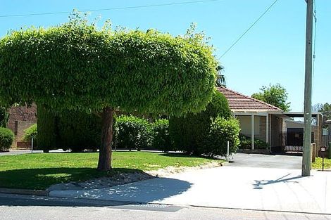 67 Emberson Rd, Morley, WA 6062