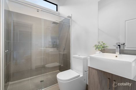 Property photo of 14 Zephyr Close Ringwood VIC 3134