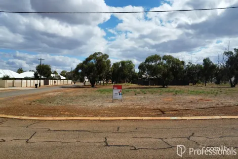 32 Richter Ave, Morawa, WA 6623
