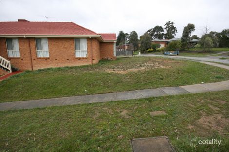 Property photo of 1 Leena Court Warranwood VIC 3134