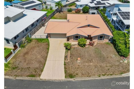 Property photo of 17 Riverside Drive Tannum Sands QLD 4680