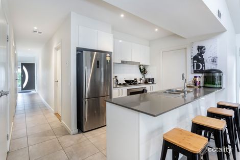 Property photo of 8 Llano Circuit Berwick VIC 3806