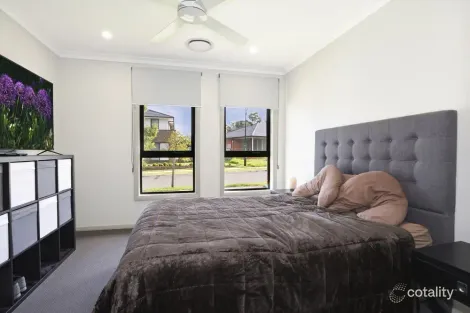 Property photo of 7 Epaulet Circuit Jordan Springs NSW 2747