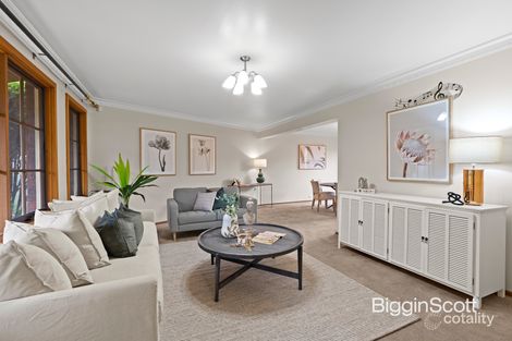Property photo of 10 Connaught Place Glen Waverley VIC 3150