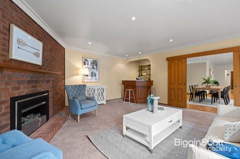 Property photo of 10 Connaught Place Glen Waverley VIC 3150