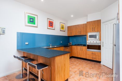 Property photo of 34 Lennon Boulevard Point Cook VIC 3030