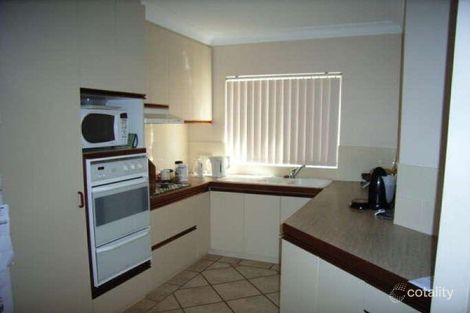Property photo of 2/8 Ednah Street Como WA 6152