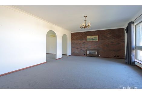 Property photo of 15 Condor Circle Willetton WA 6155