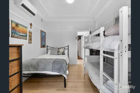 Property photo of 17 Wyena Road Pendle Hill NSW 2145