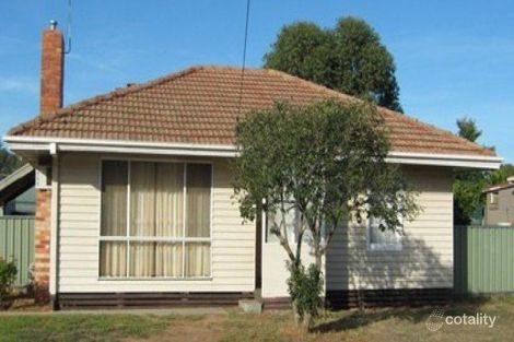 13 Charles St, Cobram, VIC 3644