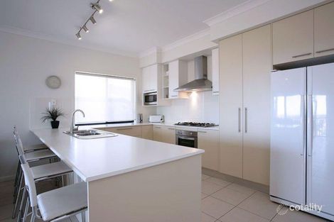 Property photo of 57 Codrington Circuit Pacific Pines QLD 4211