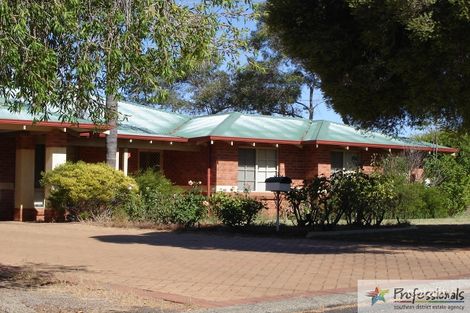 30 Sydney Hall Way, Narrogin, WA 6312