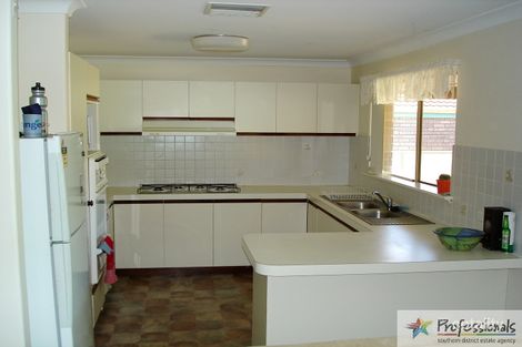 Property photo of 30 Sydney Hall Way Narrogin WA 6312