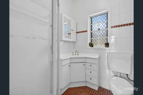 Property photo of 17 Wyena Road Pendle Hill NSW 2145