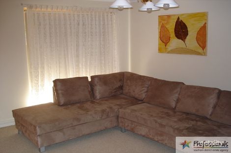 Property photo of 30 Sydney Hall Way Narrogin WA 6312