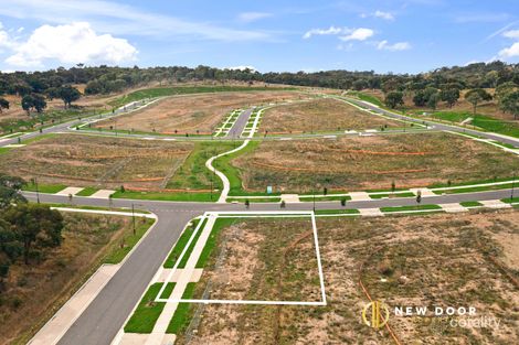 Property photo of 32 Frazer Simons Way Taylor ACT 2913