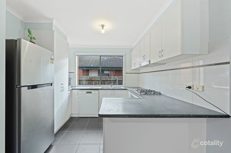 Property photo of 5 Bellbrae Crescent Cranbourne West VIC 3977