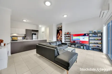 1/29 Tom Roberts Pde, Point Cook, VIC 3030