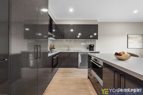 Property photo of 27 Boyce Circuit Clyde North VIC 3978