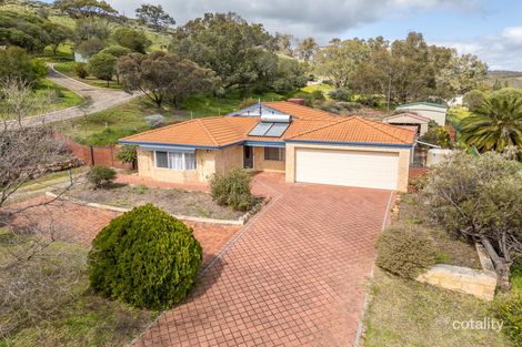Property photo of 6 Pioneer Place Toodyay WA 6566