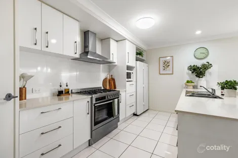 Property photo of 38 Fleet Circuit Bray Park QLD 4500