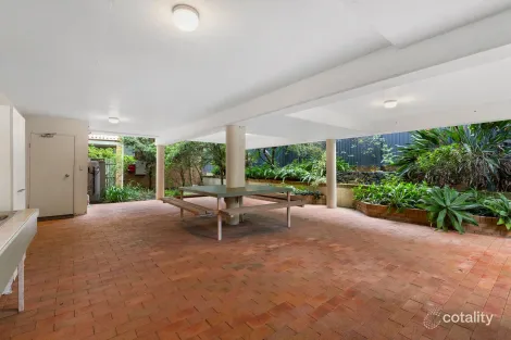 Property photo of 2/21 Sundridge Street Taringa QLD 4068