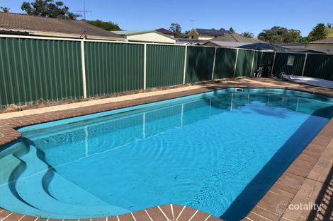 Property photo of 21 Chateau Crescent St Clair NSW 2759