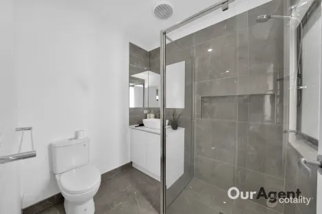 Property photo of 4 Appaloosa Avenue Taylors Lakes VIC 3038