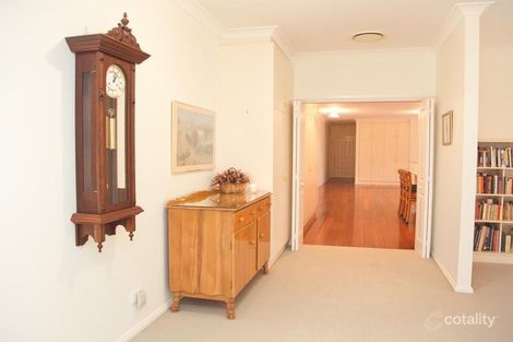 Property photo of 18 Powys Place Griffith NSW 2680