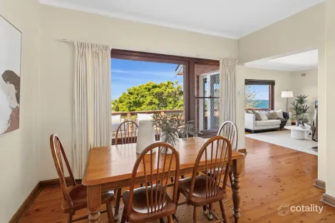 Property photo of 12 Lancaster Crescent Collaroy NSW 2097