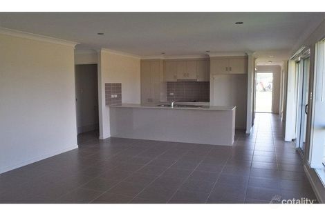 Property photo of 30 Varsity Crescent Norman Gardens QLD 4701