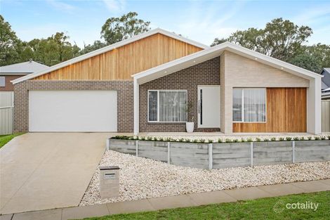 Property photo of 33 Harkin Avenue Wodonga VIC 3690