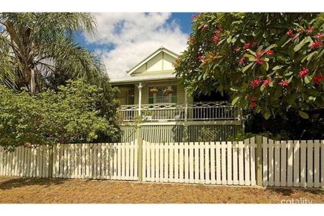 29 Liverpool St, North Ipswich, QLD 4305