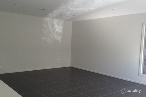 Property photo of 35 Cabernet Drive Somerville VIC 3912