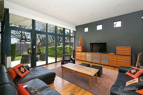 Property photo of 23 Neeworra Road Northbridge NSW 2063