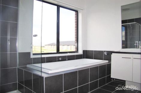 Property photo of 8 Anahit Drive Epping VIC 3076