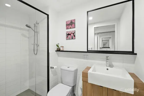 Property photo of 103/283 Logan Road Greenslopes QLD 4120