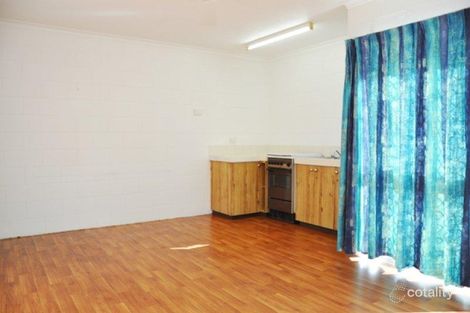 Property photo of 3/116-118 Greenslopes Street Edge Hill QLD 4870