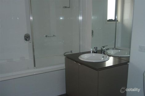 Property photo of 12 St James Park Drive Mulgrave VIC 3170