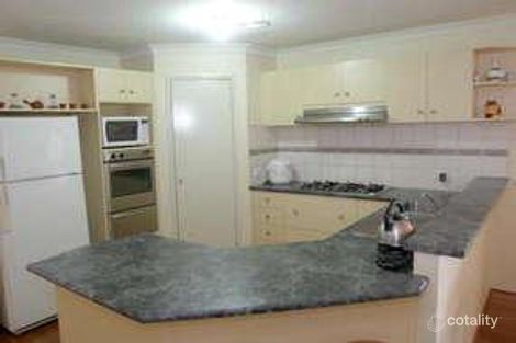 Property photo of 112 Thames Boulevard Werribee VIC 3030